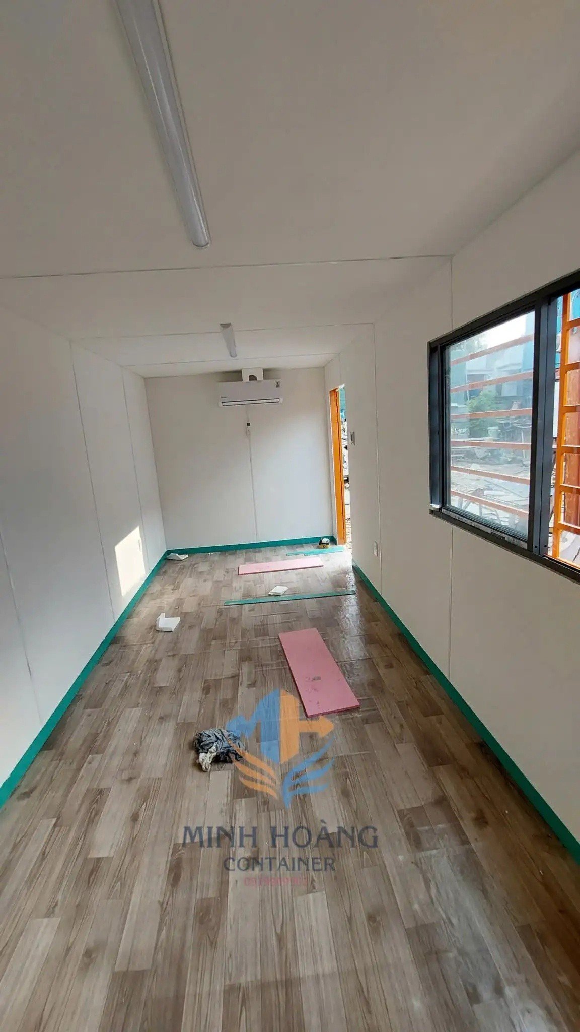 Container Văn Phòng 20 Feet Cam Viền Đen